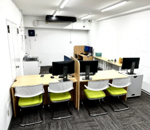 秋葉原　壊れたiPhone 買取