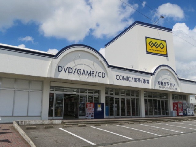 ゲオ 岡崎上地店
