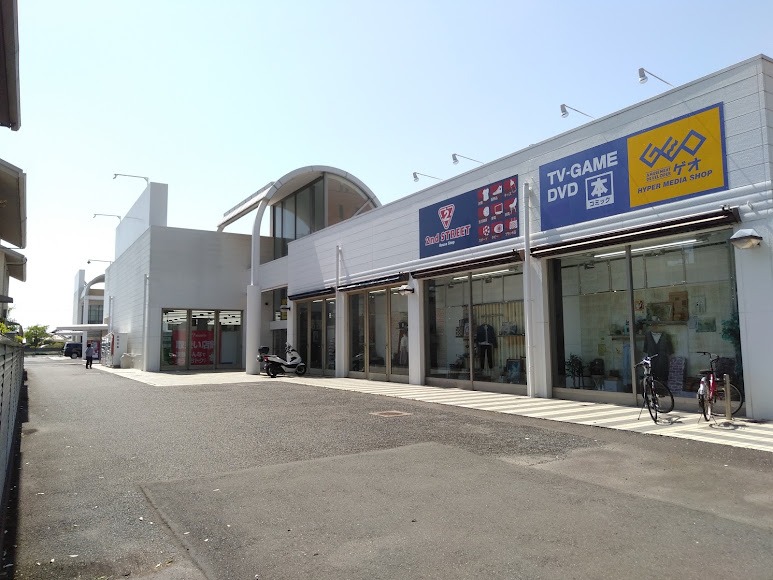 ゲオ つくば学園店